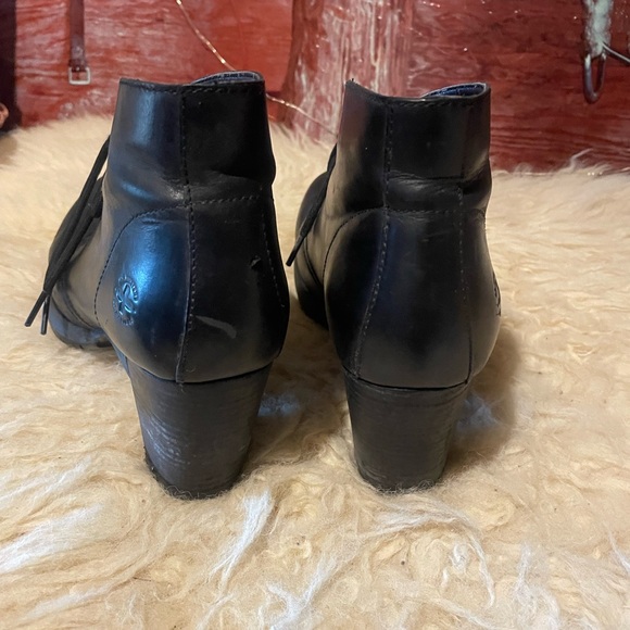 Dr Martens leather boots - Picture 4 of 8